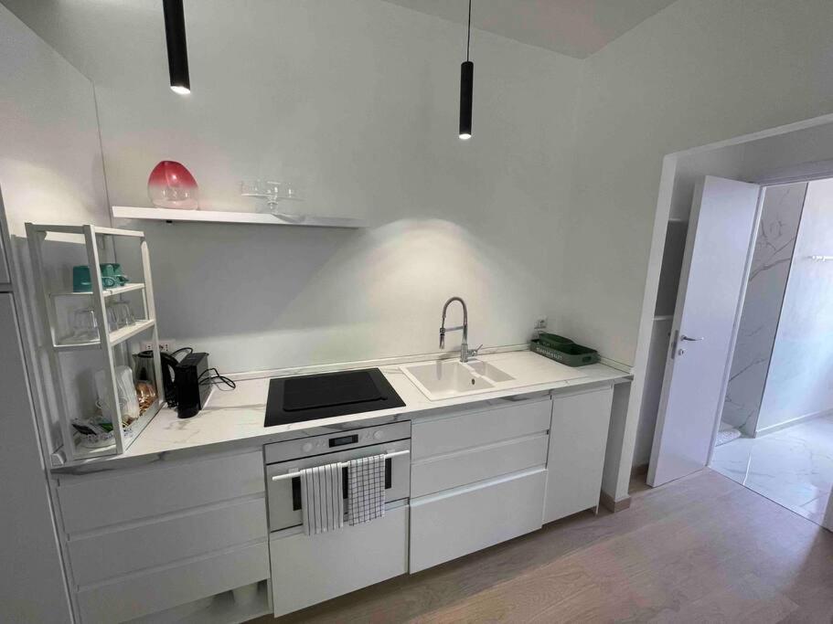 Grazioso Appartamento In Condominio Nel Verde Buccinasco Luaran gambar